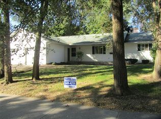 1449 Philadelphia Ave SE, Grand Rapids, MI 49507