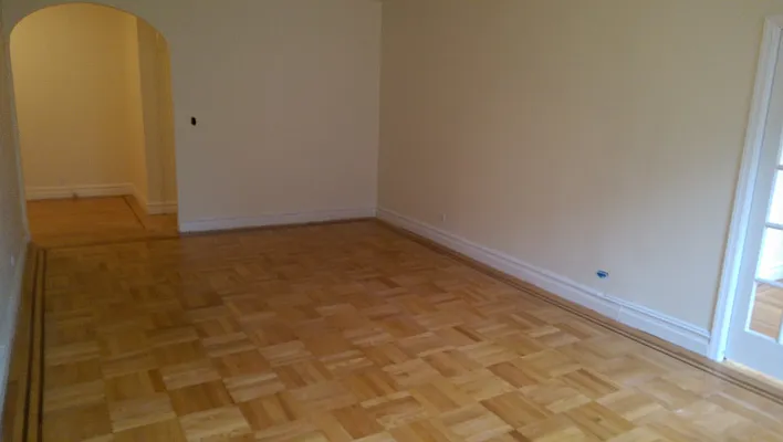 Sold by Metro Garden Realty NYC | media 37