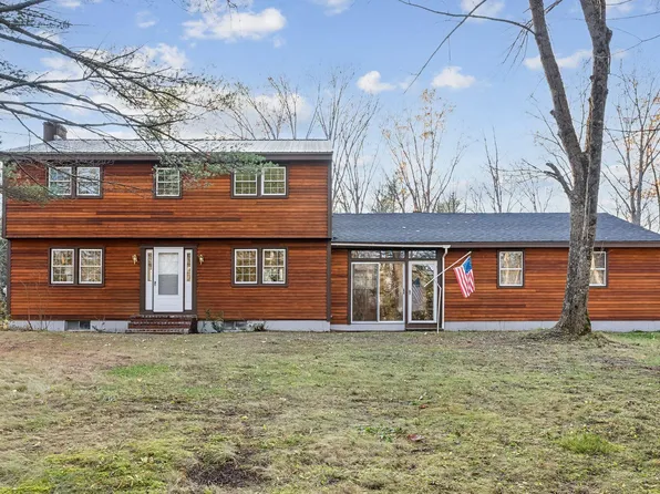 606 Hodsdon Road, Pownal, ME 04069