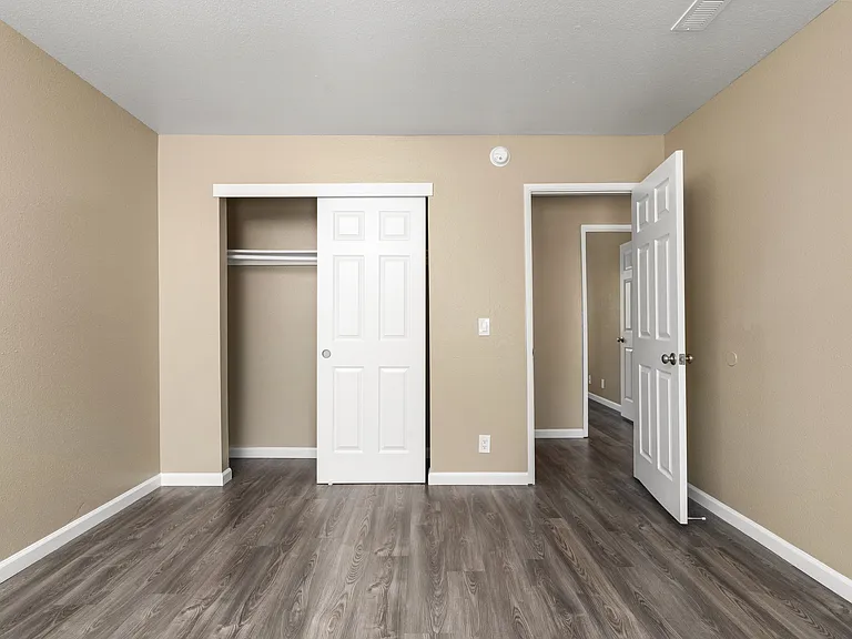 Cedar Park Apartments — Photo 30