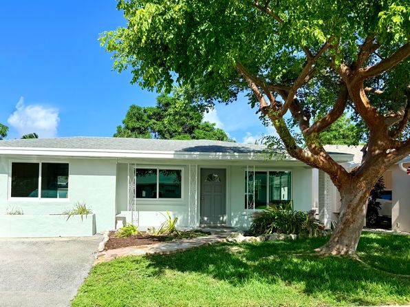 3740 NE 15th Ter