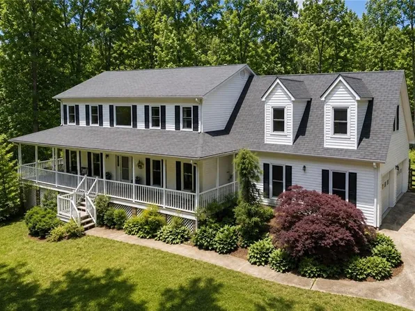 483 Martinique Trce, Canton, GA 30115