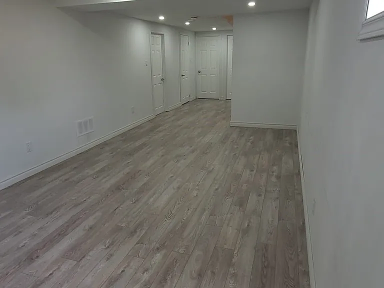 24 Chilton Dr — Photo 17