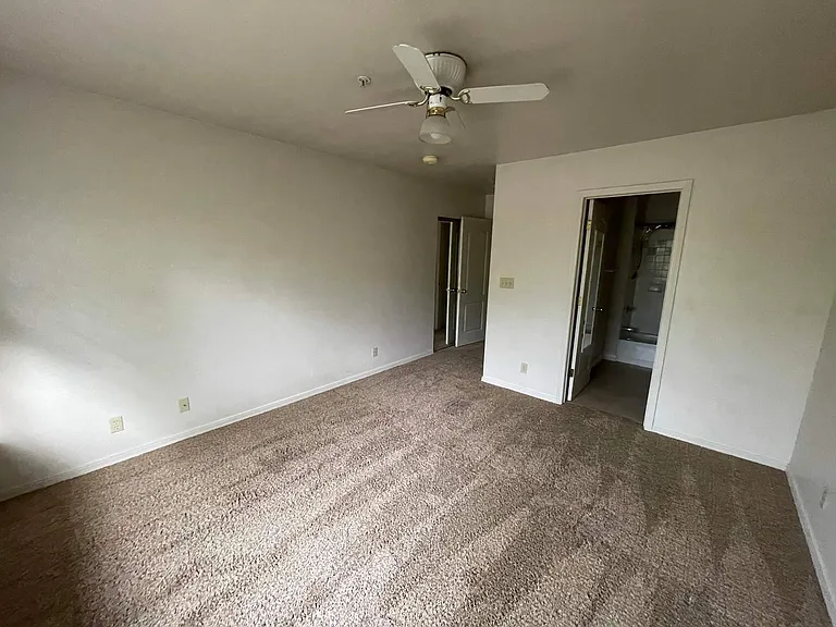 Master suite upstairs, picture does not show updated new carpet