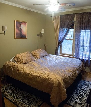 2nd image of 10945 S Longwood Dr #1