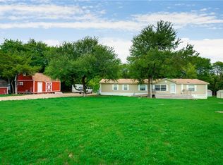 706 Anderson Rd, Red Oak, TX 75154