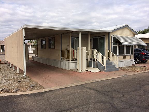 Porch and wheelchair lift