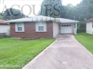 2649 N Pierce Ave, Springfield, MO 65803