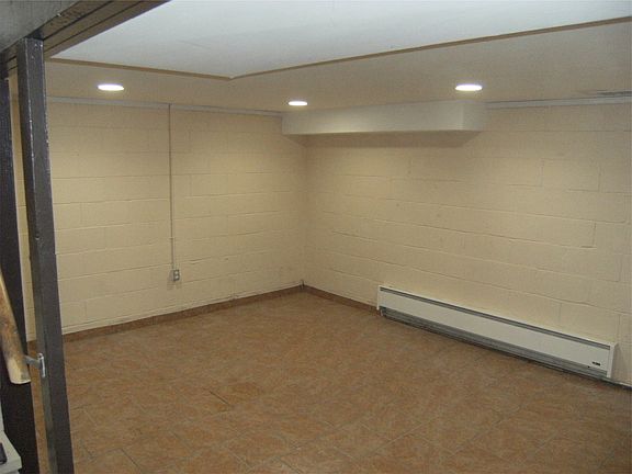 Downstairs livingroom