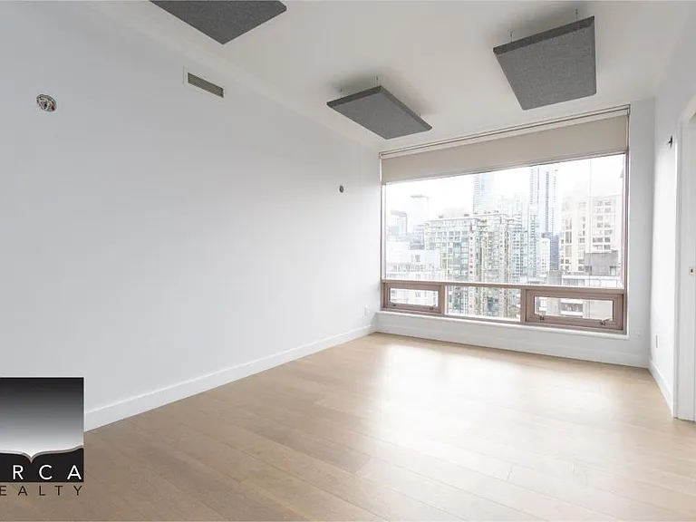 1500 Alberni St #18B — Photo 18