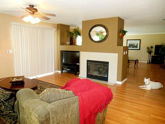 3rd image of 1411 Briarberry Ln