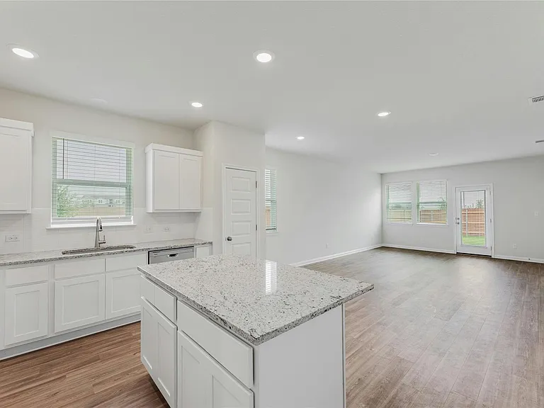 2457 Lucy Axel Ln — Photo 10