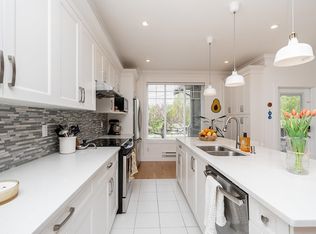 18818 71st Ave #1, Surrey, BC