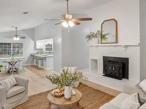 5910 Pleasant Farm Dr, Beaufort, SC 29906