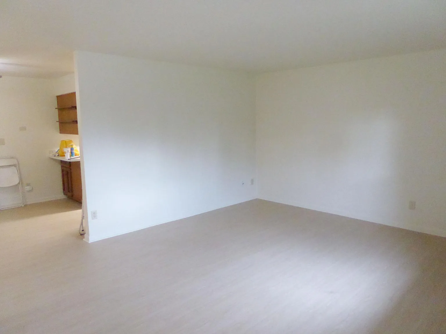 3 bed, 1264 sqft, $2,445 — Photo 4