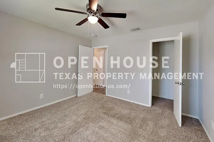 3929 Sun Valley Ct — Photo 8