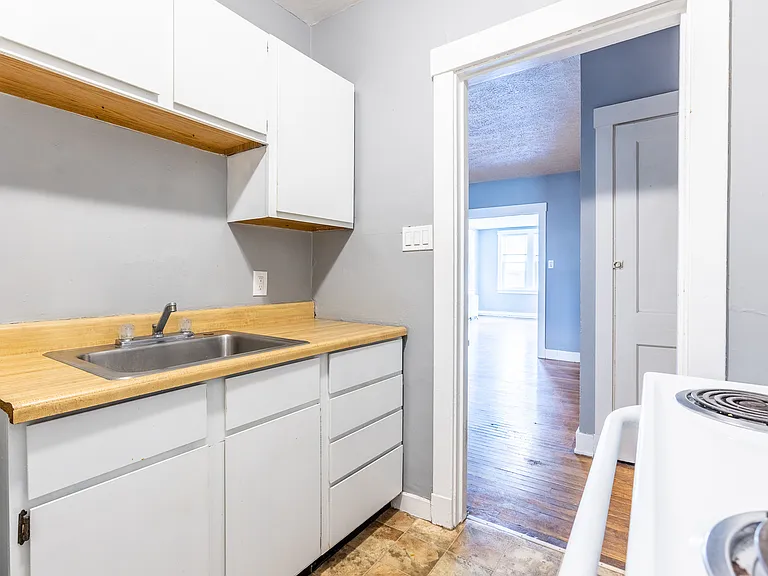 1207 Kelton Ave #4 — Photo 16