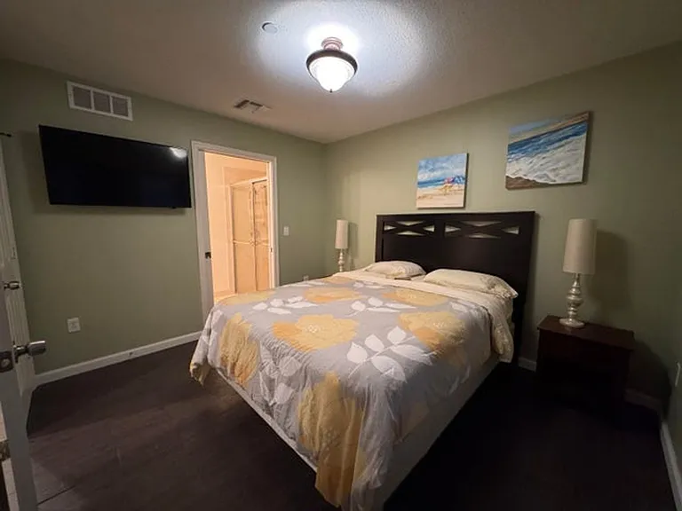 1033 NE 17th Way #604 — Photo 11