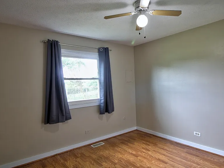 3327 Allspice Ct — Photo 8