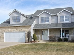 725 N Hundley St, Hoffman Estates, IL 60169