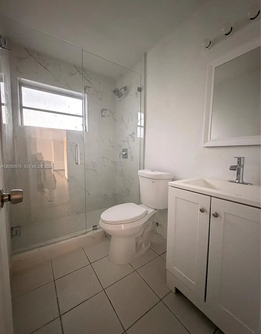 Sunset Palms West Condo — Photo 2