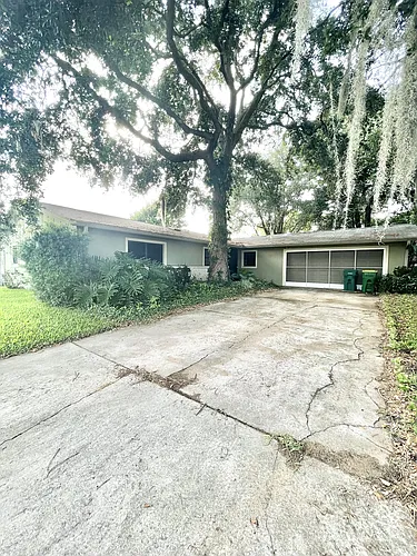3025 Briarwood Ln Photo 1