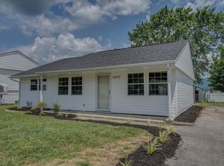 1449 Gordon St, Salem, VA 24153