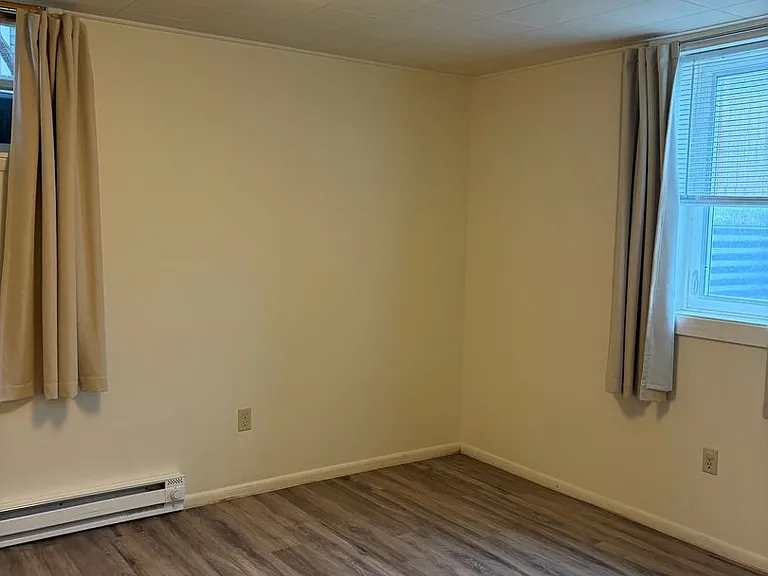 123 Livingston Ave — Photo 5