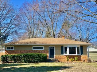 2742 Seminole Rd, Ann Arbor, MI 48108