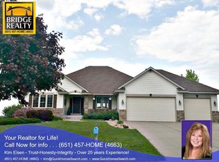 9116 Jergen Bay S, Cottage Grove, MN 55016