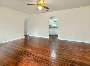 350 Storeywood Dr, San Antonio, TX 78213