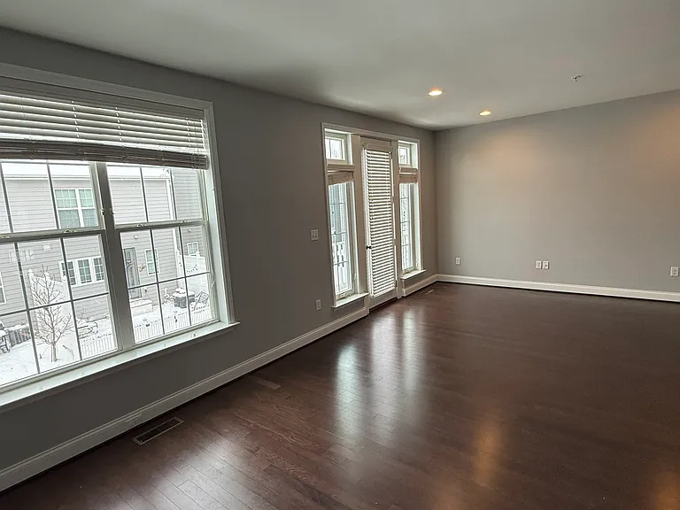 diningroom and exit to balcony