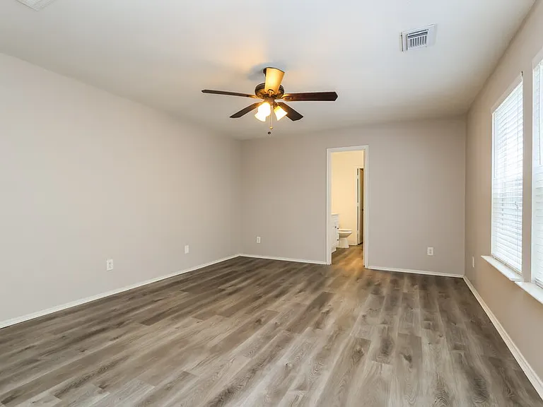 11410 Flying Geese Ln — Photo 9