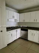11001 NW 44th St — Photo 5