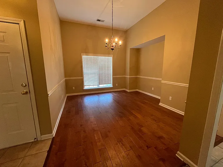 9150 Hervay Cv — Photo 8
