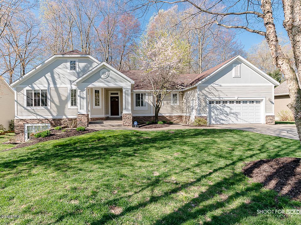 1st image of 14814 Creek Edge Dr