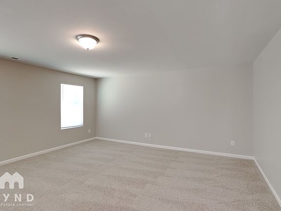 5th image of 126 Forest Bend Way
