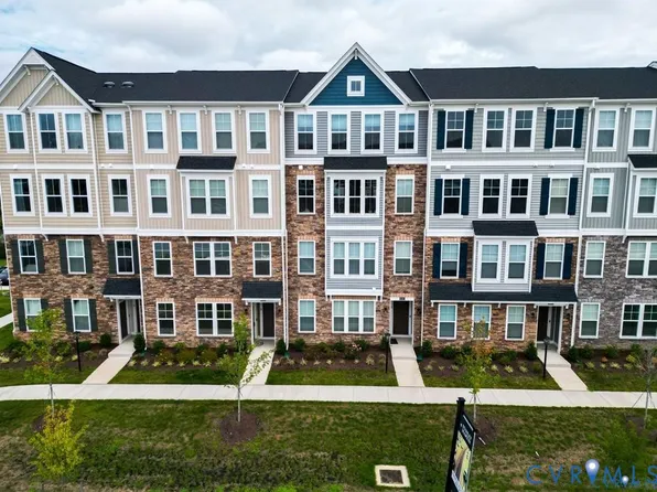 9282 Magellan Pkwy Unit A, Glen Allen, VA 23060