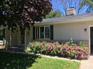 1130 N Holden St, Port Washington, WI