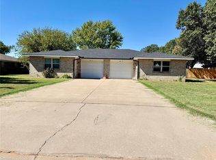 903 Lera Ln, Elk City, OK 73644