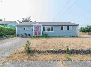 1005 Montgomery Ave, Coos Bay, OR