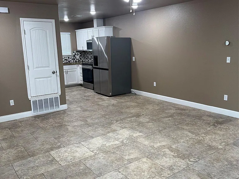 5706 Melody Ln #2 — Photo 4