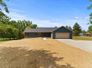 421 Silver Creek Dr, Wilmington, OH 45177