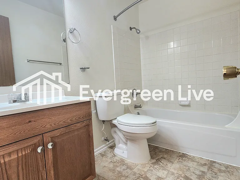200 Raven Dr — Photo 22