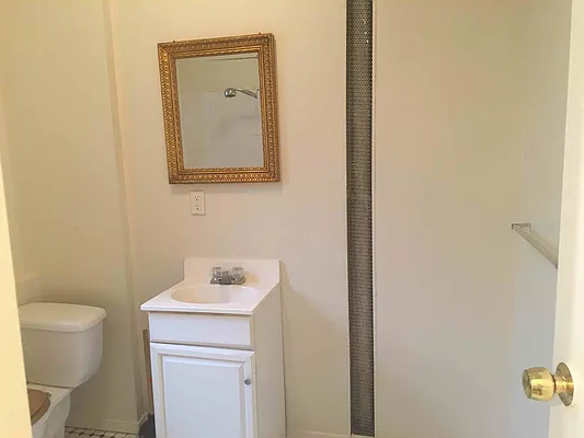 Rented by Sohayegh Enterprises Corp. | media 45