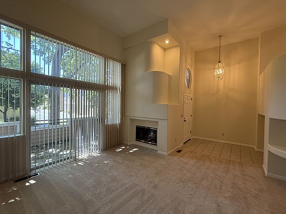 4th image of 538 Mill River Ln