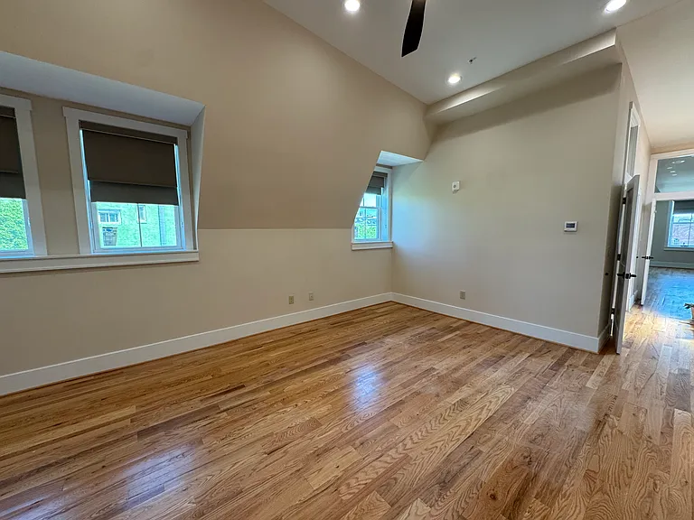 2031 Maryland Ave #3 — Photo 21