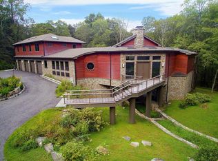 88 Green Lane, Ridgefield, CT 06877