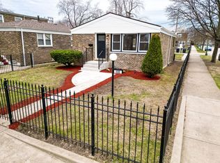 300 W 42nd Pl, Chicago, IL