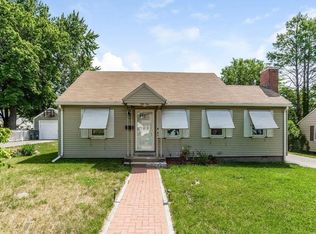 59 Lancaster St, Springfield, MA 01118